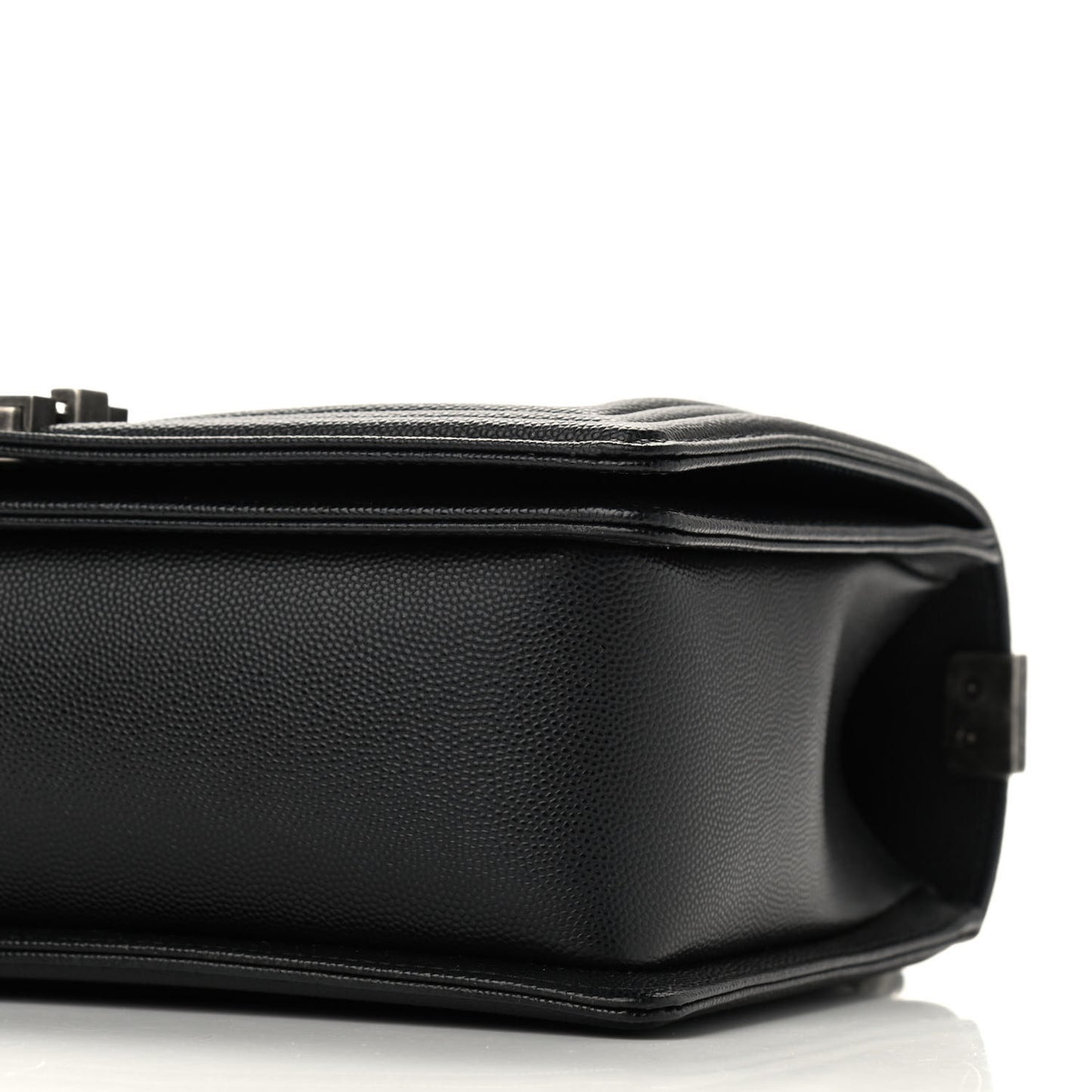 Caviar Quilted New Medium Boy Flap Black
