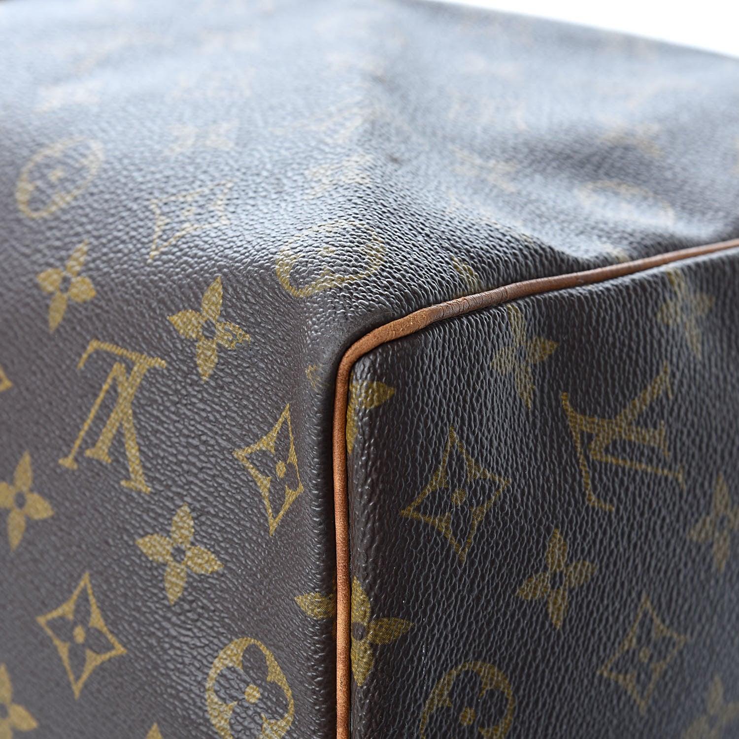 Louis Vuitton Monogram Keepall 50 12 of 24