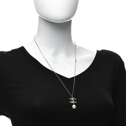Chanel Baguette Crystal Pearl CC Lariat Necklace Silver 2 of 4