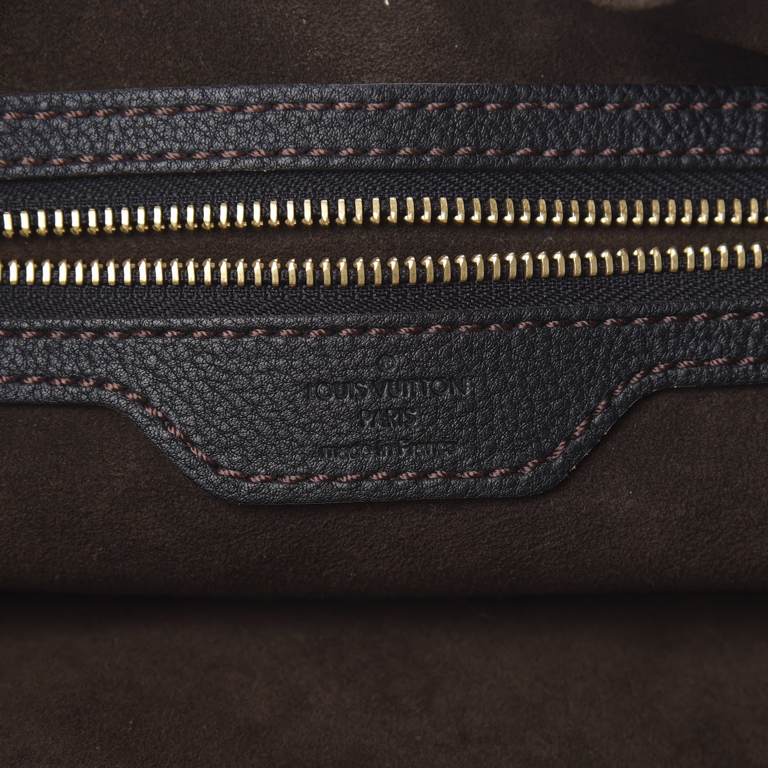 Louis Vuitton Mahina L Black 6 of 9