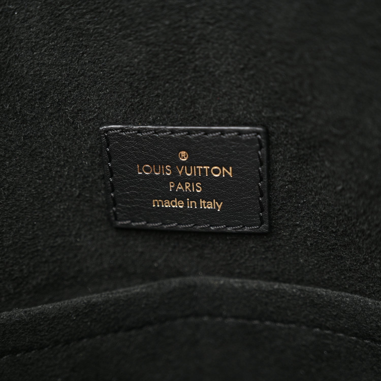 Louis Vuitton Reverse Monogram Triangle Softy 6 of 10