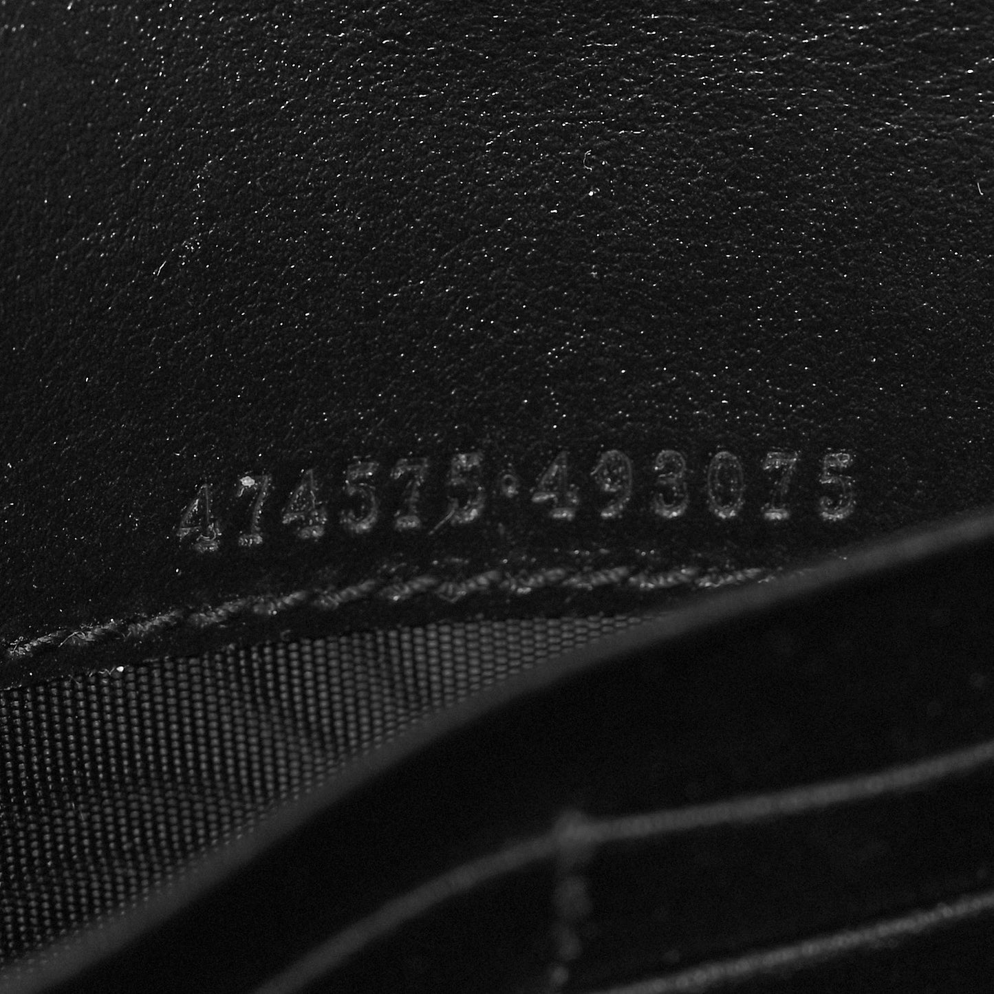 Calfskin Matelasse GG Marmont Chain Wallet Black