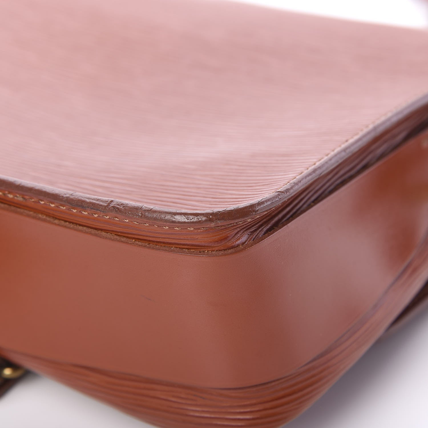 Louis Vuitton Epi Cartouchiere MM Kenyan Fawn 10 of 21