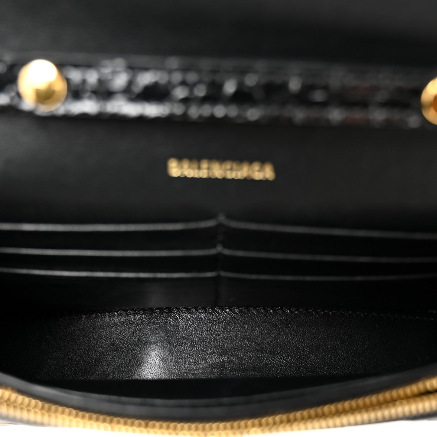 Shiny Calfskin Crocodile Embossed Hourglass Chain Bag Black