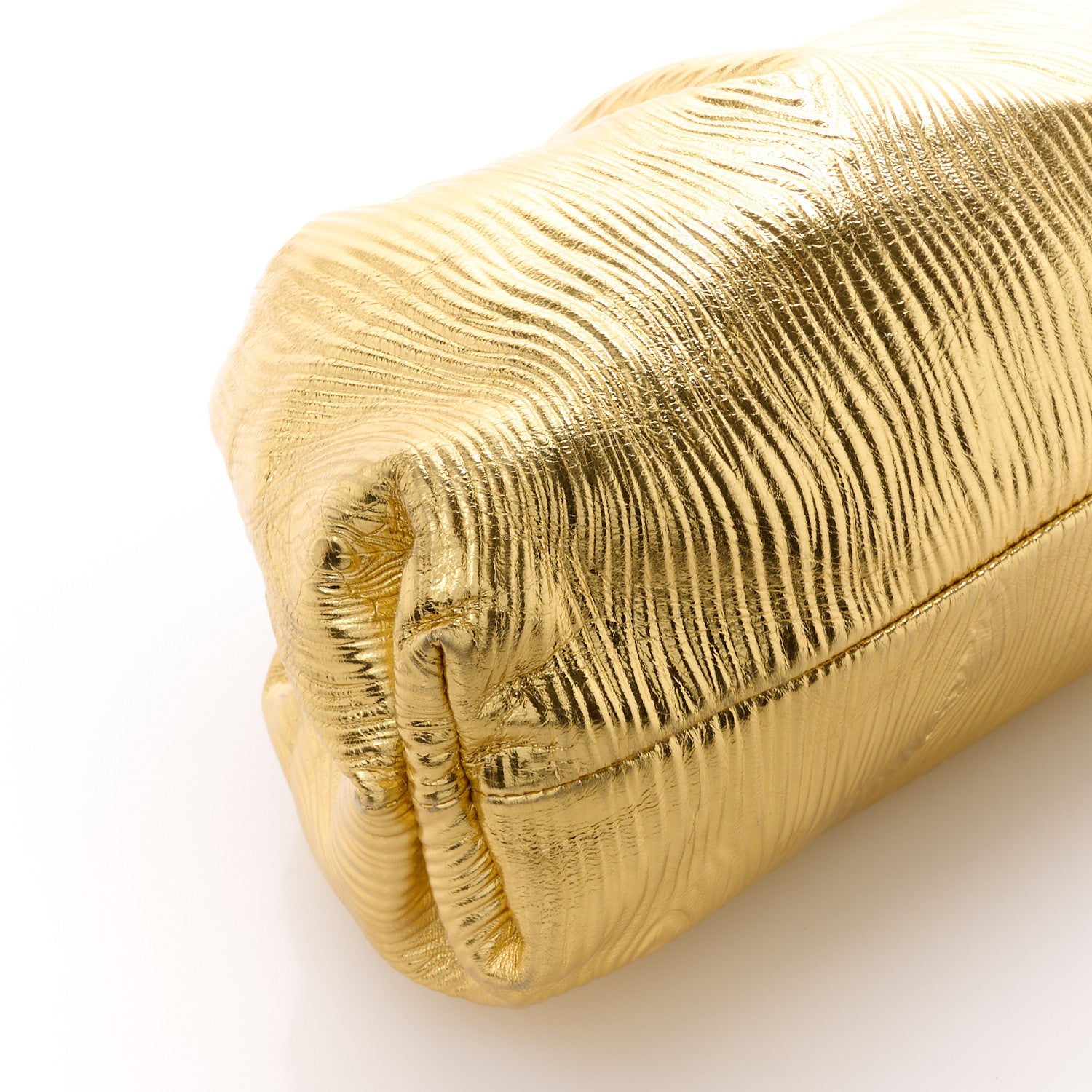 Bottega Veneta Metallic Bark Calfskin Embossed The Pouch Oversized Clutch Oro 10 of 11