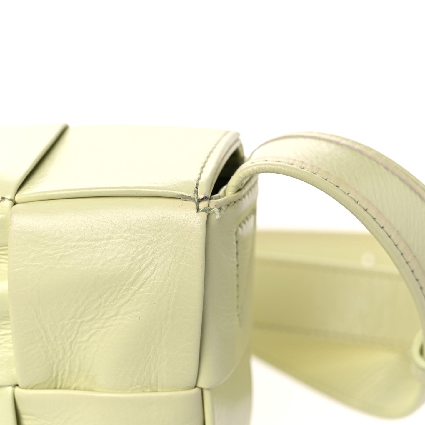 Calfskin Intrecciato Cassette Crossbody Bag Lemon Washed