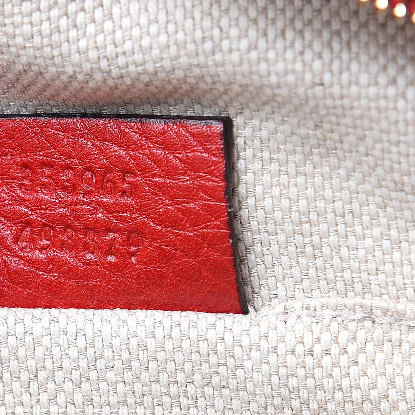 Pebbled Calfskin Mini Soho Chain Bag Tabasco Red