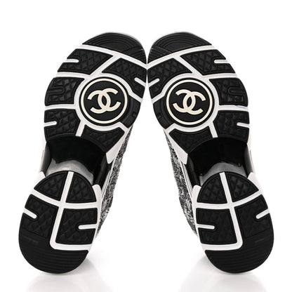 Chanel Tweed CC Sneakers 40.5 Grey Black 5 of 8