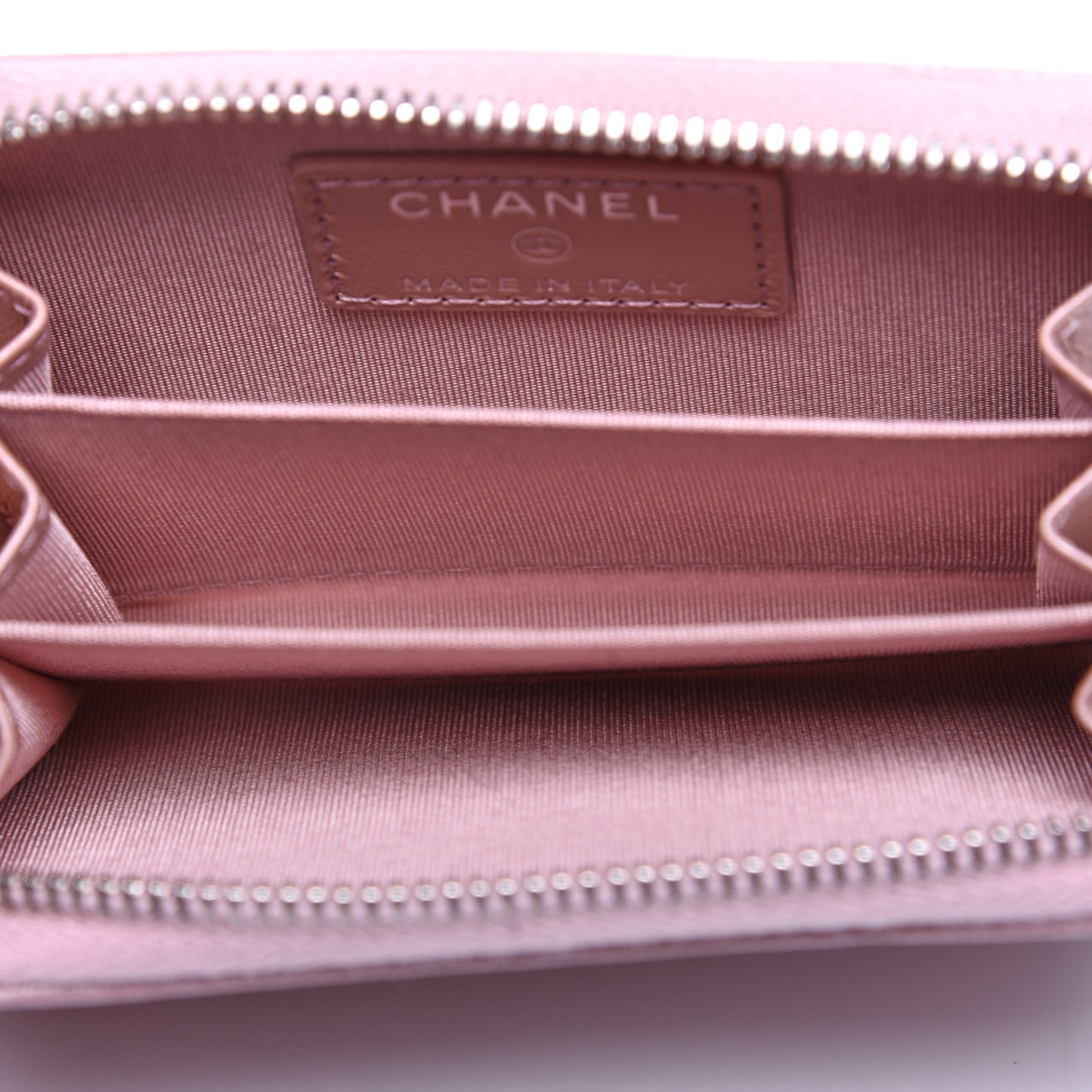 Goatskin Camellia Embossed Zip Coin Purse Light Pink