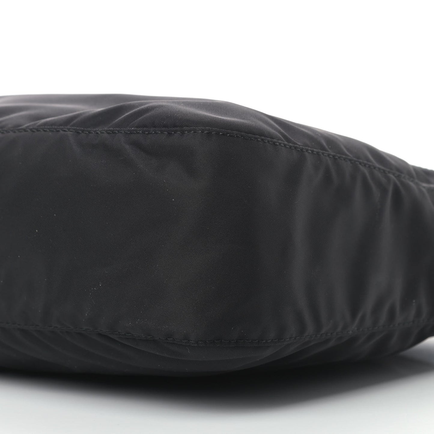 Nylon Vela Messenger Bag Black