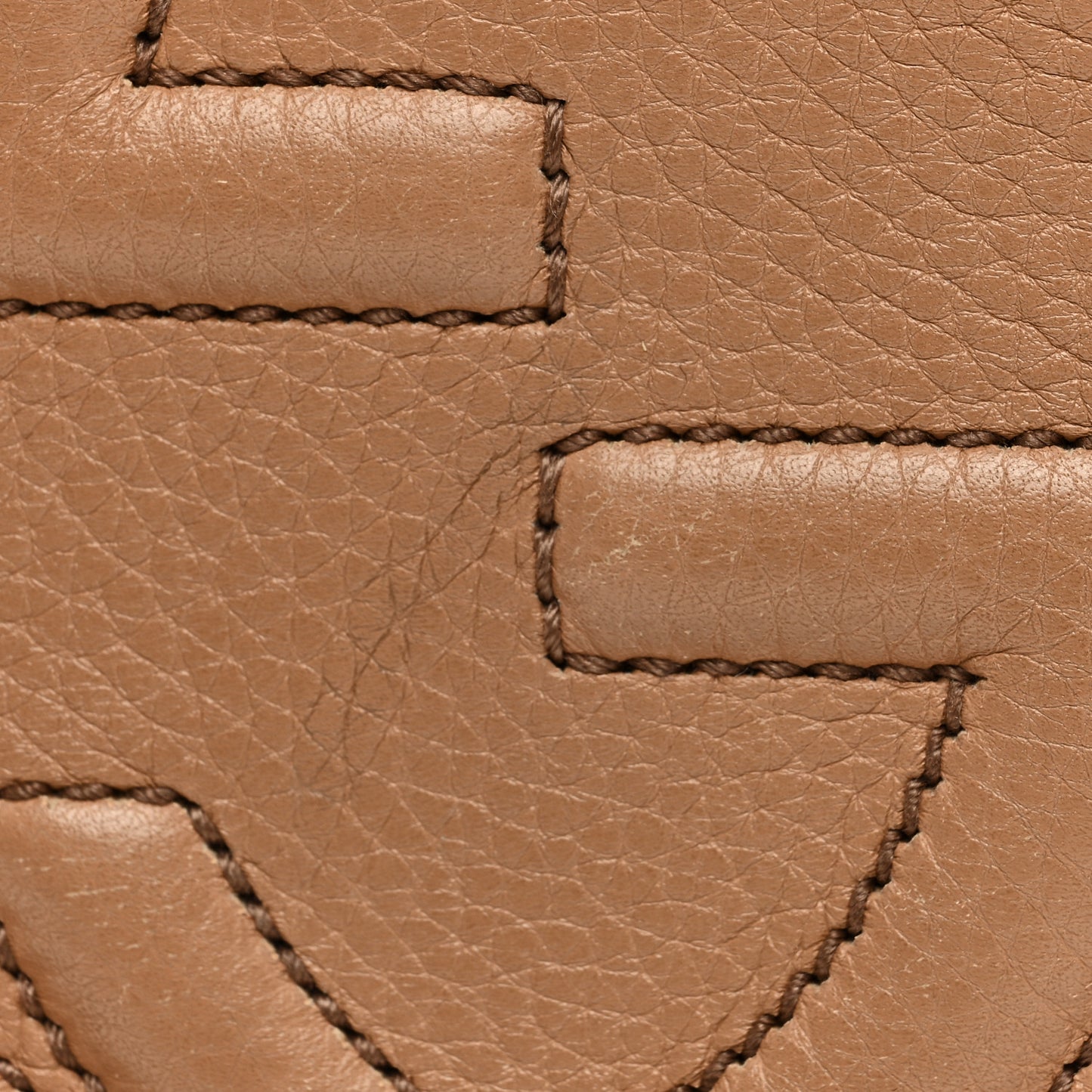 Pebbled Calfskin Small Soho Disco Bag Camelia