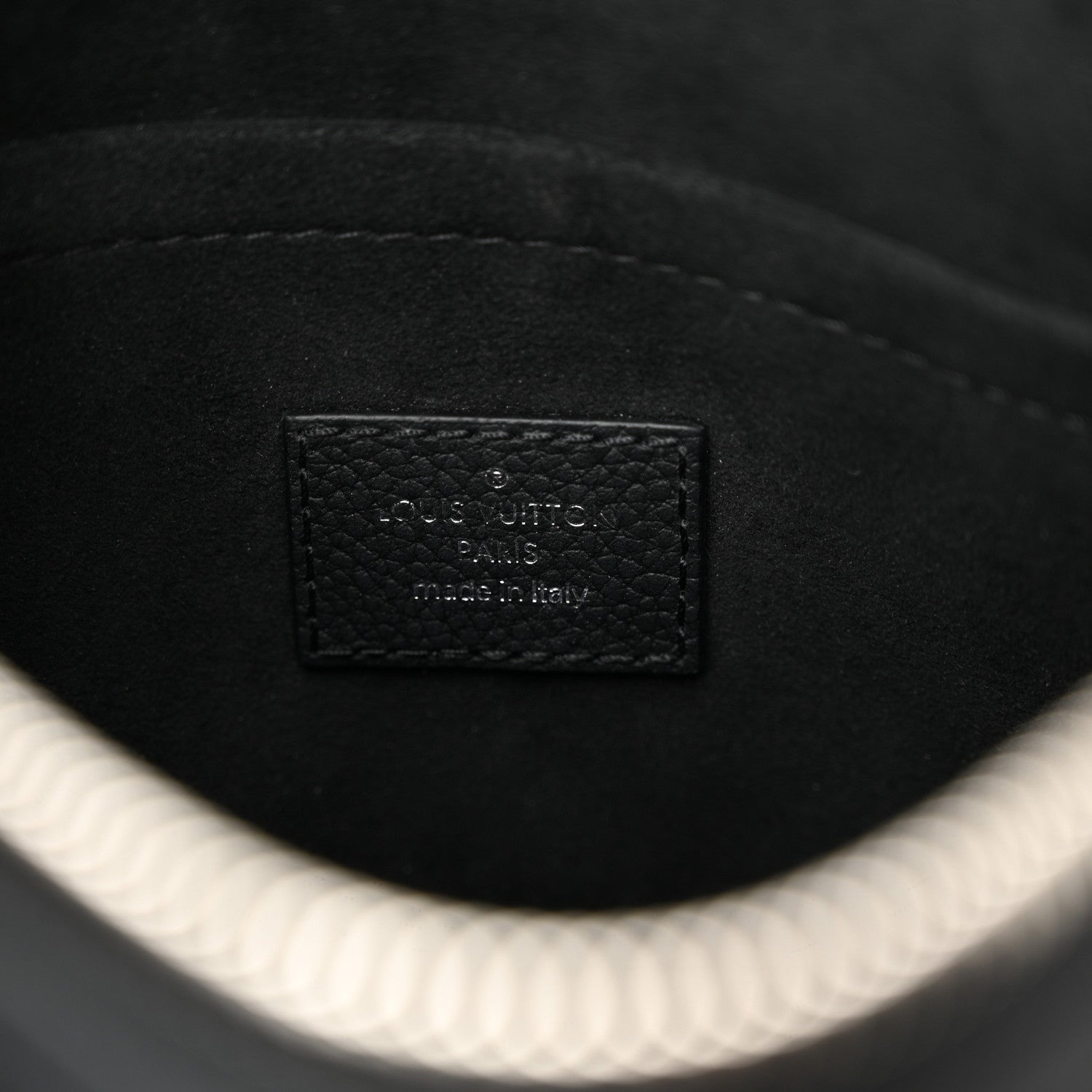 Louis Vuitton Mahina Baia PM Black 6 of 10