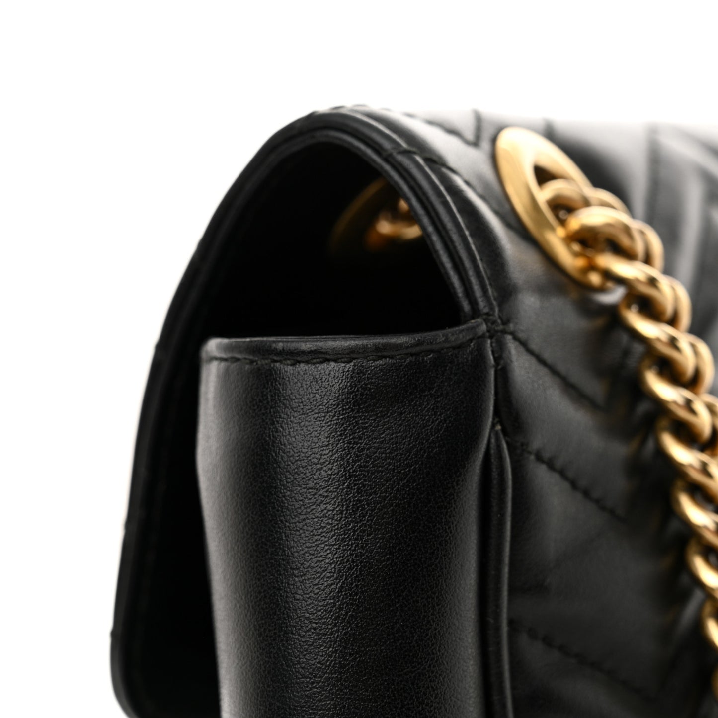 Calfskin Matelasse Medium GG Marmont Shoulder Bag Black