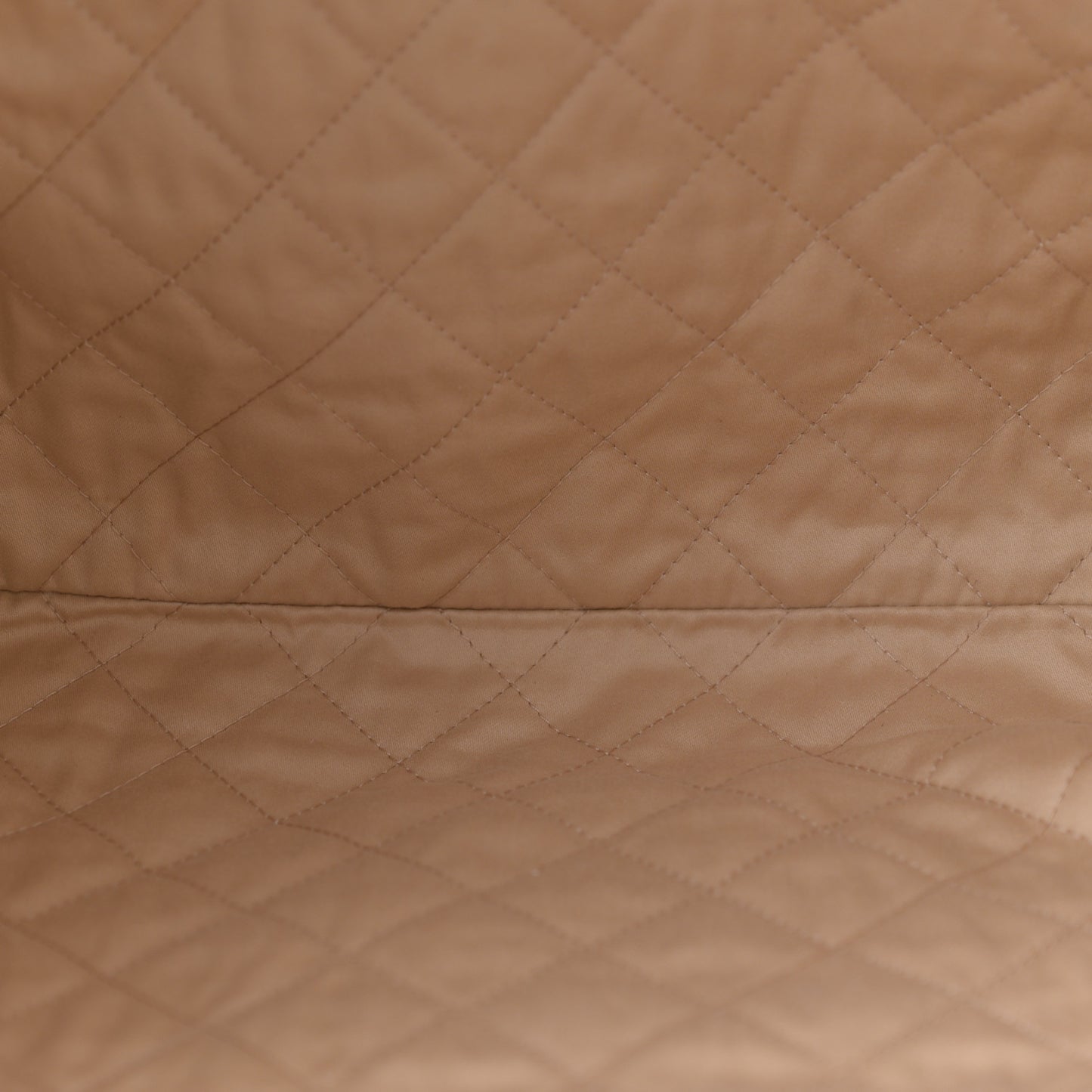 Shiny Calfskin Quilted Small Chanel 22  White