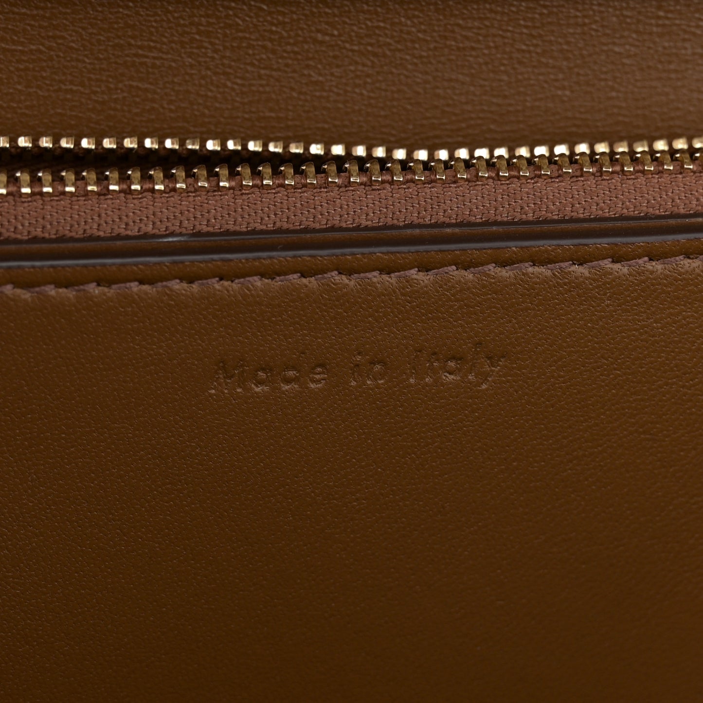 Box Calfskin Medium Classic Box Flap Bag Camel