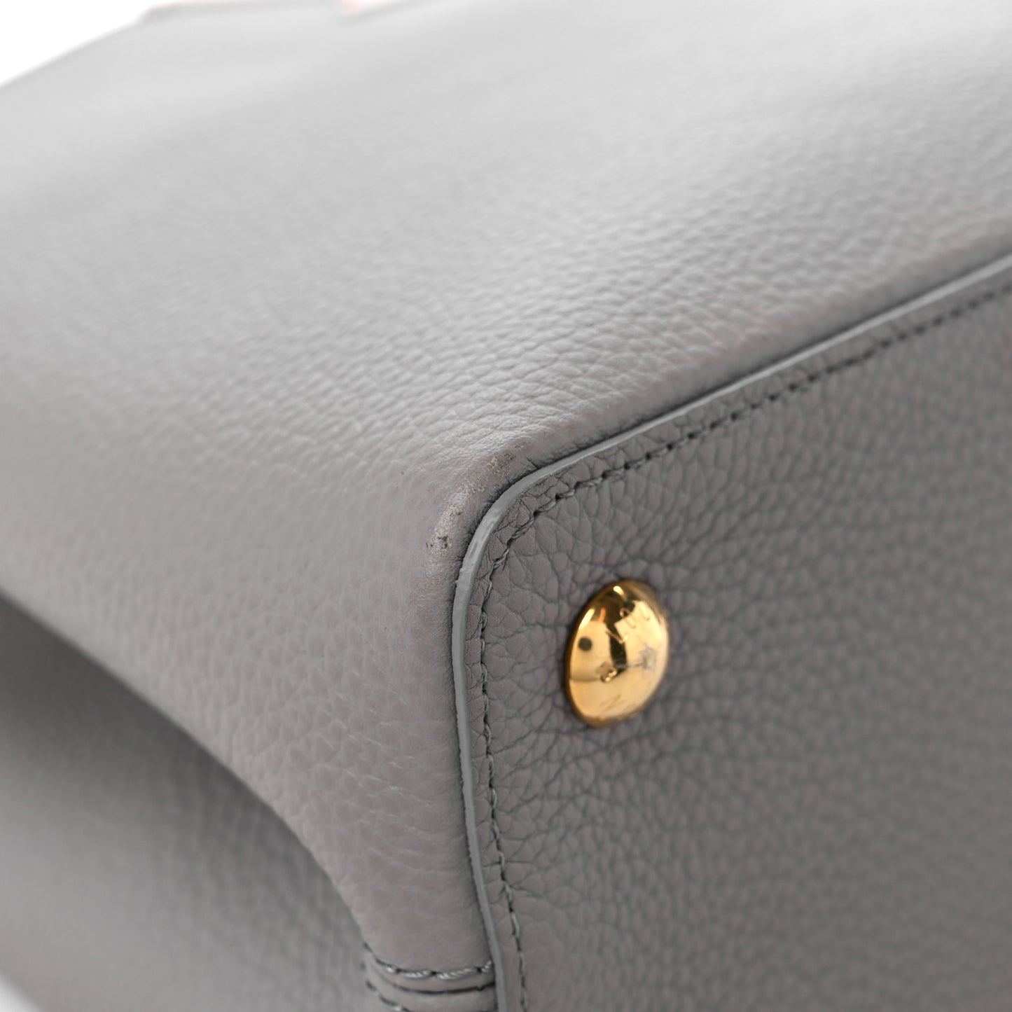 Taurillon Capucines MM Steeple Gray