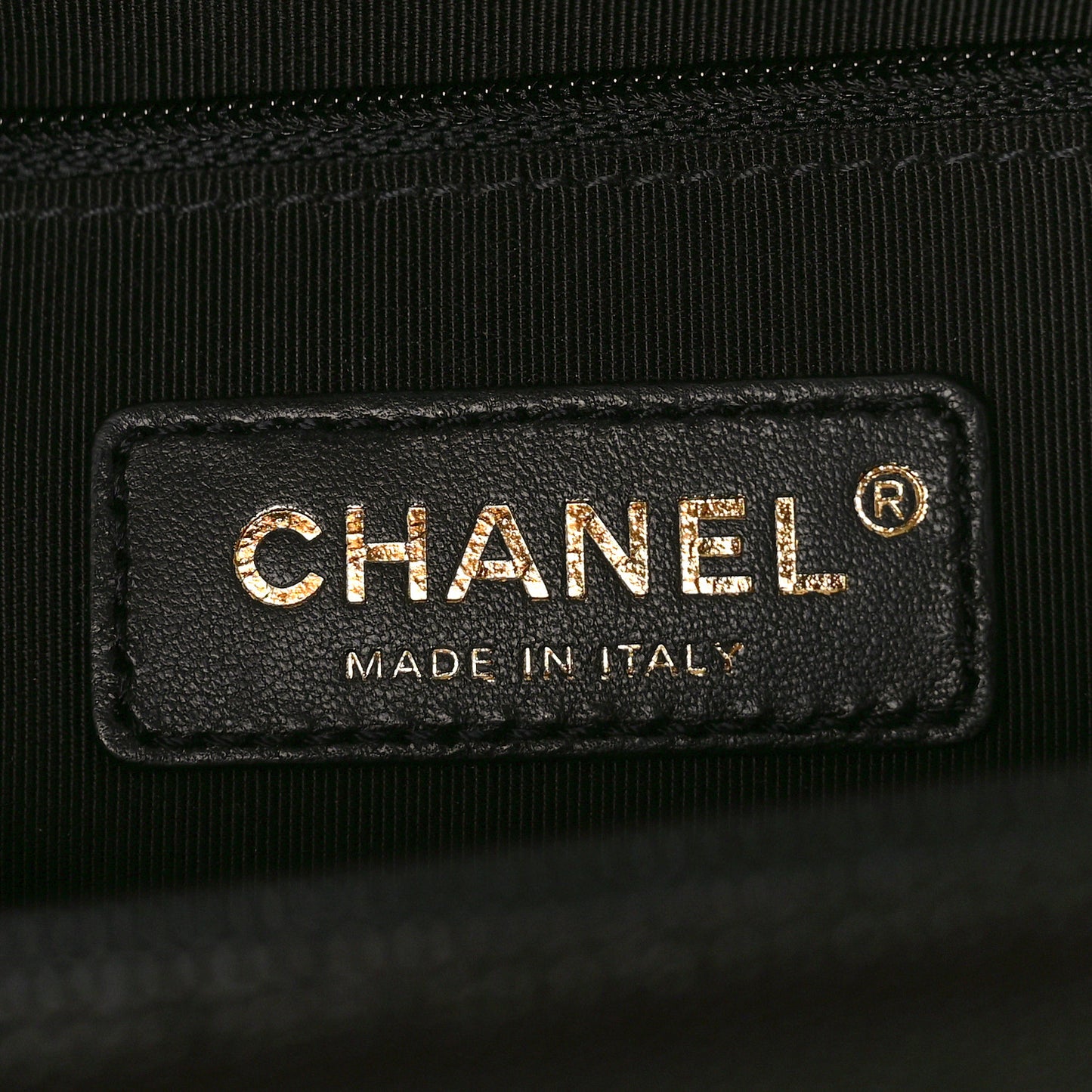 Caviar Quilted Large Boy Flap Black