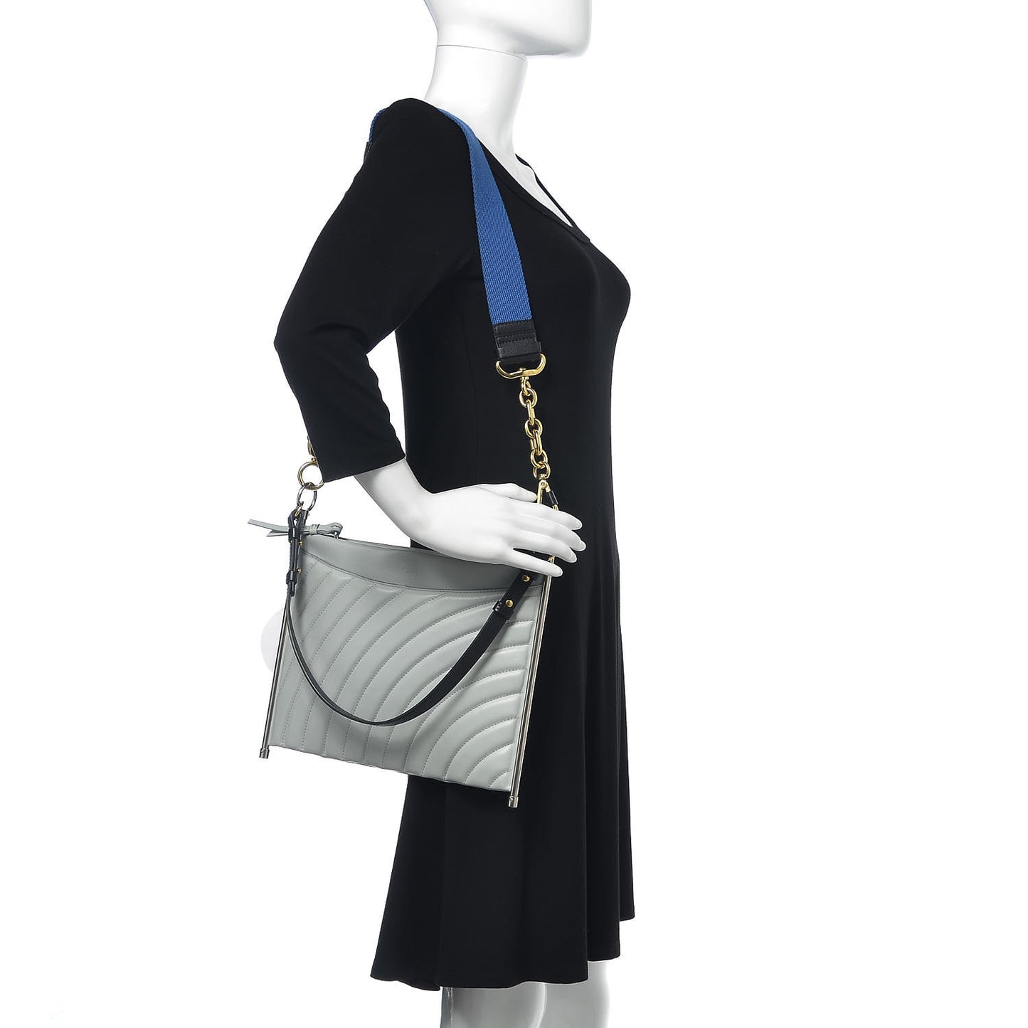 Smooth Calfskin Quilted Medium Roy Clutch Airy Grey