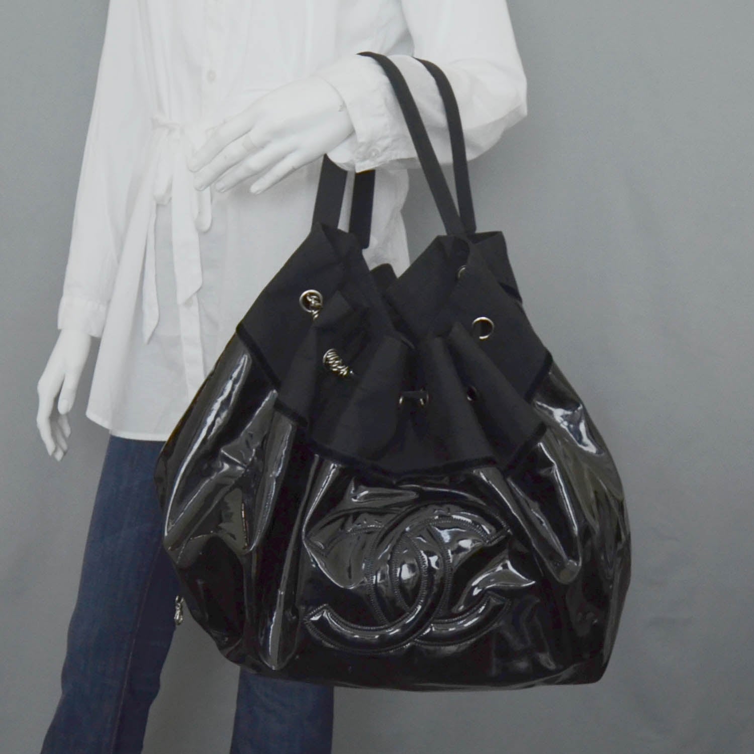 Chanel Vinyl Stretch Spirit Large Cabas Tote Black 2 of 11