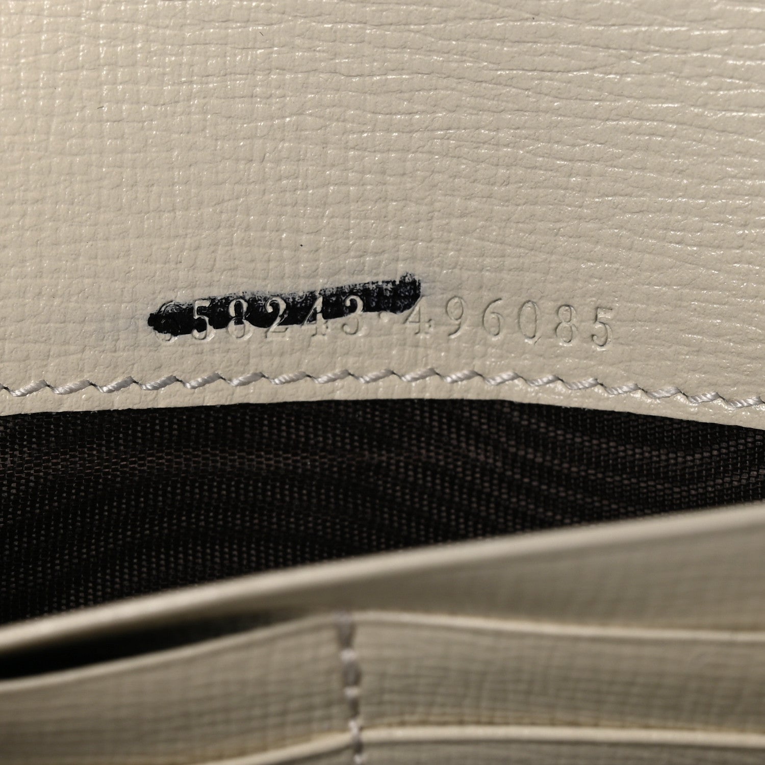 Gucci Azalea Calfskin GG Monogram Bi-Color Debossed Diana Chain Wallet Emerald Stone Topaz Mystic White 7 of 11