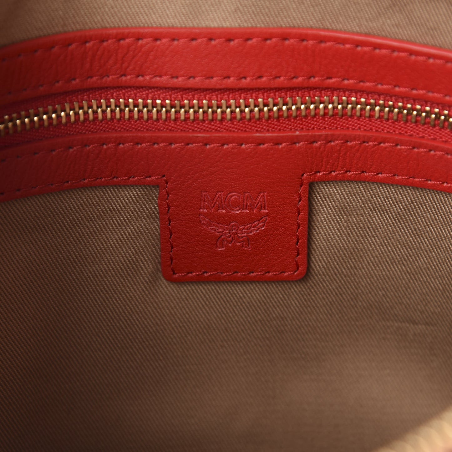 Visetos Year Of The Mouse Wristlet Zip Pouch Viva Red