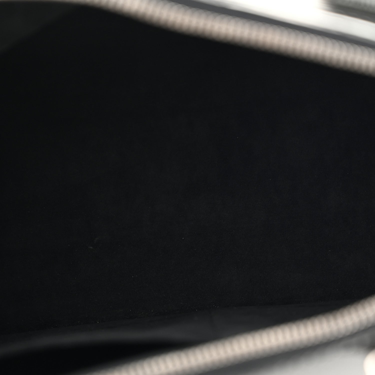 Louis Vuitton Epi Alma PM Platine 5 of 12