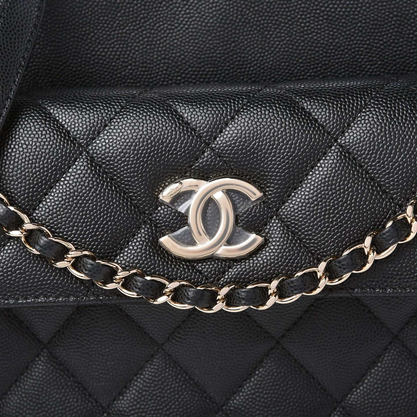 Caviar Quilted In Out Flap Shopping Tote Black