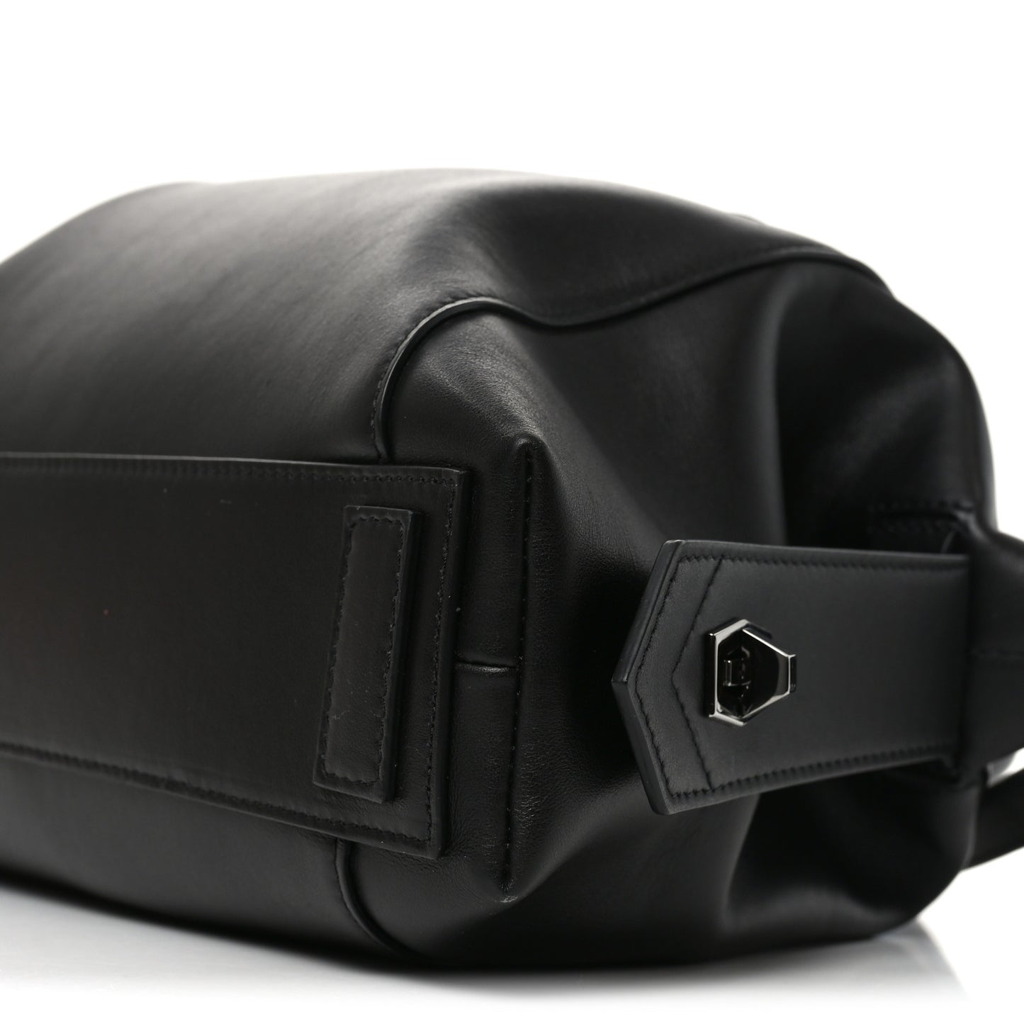 Smooth Calfskin Small Soft Antigona Black
