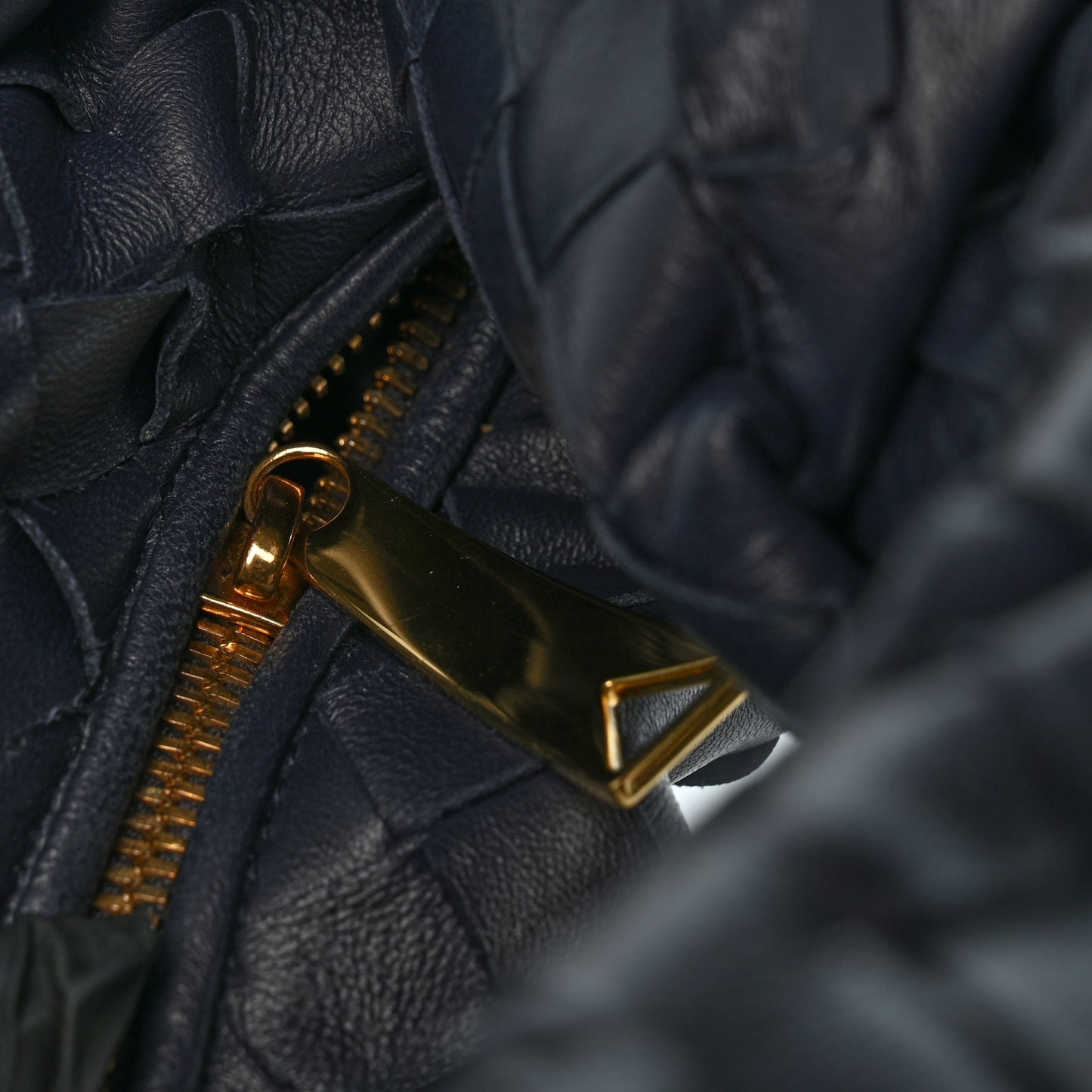 Nappa Intrecciato Teen Jodie Hobo Space
