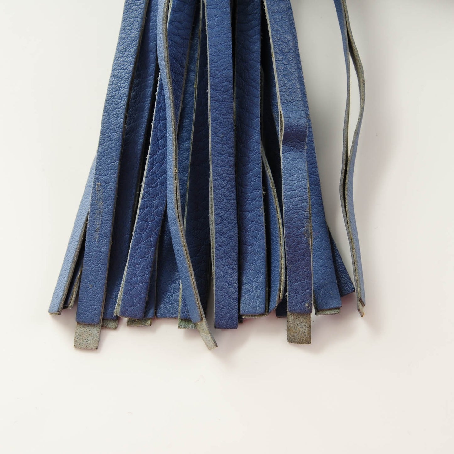 Pebbled Calfskin Small Soho Disco Bag Periwinkle