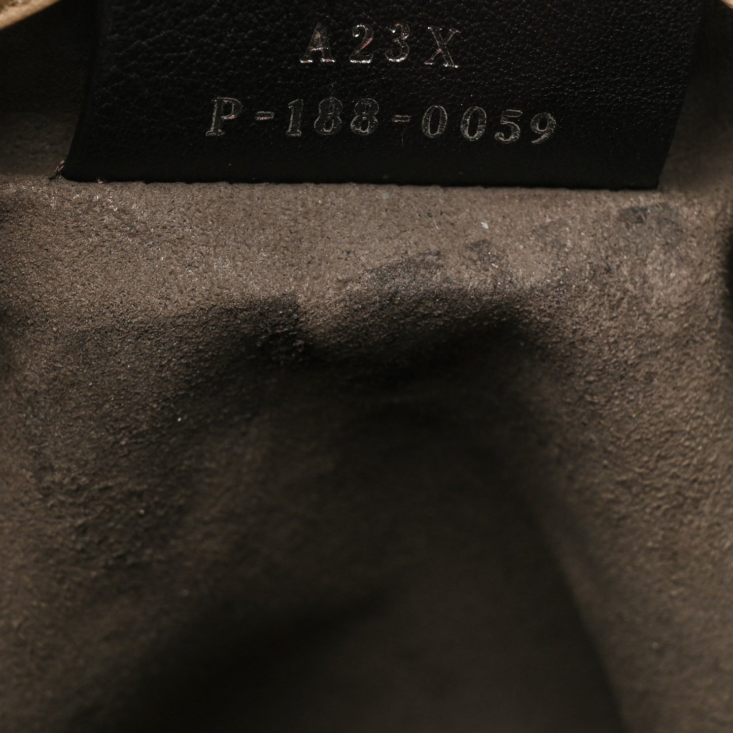 Vitello Liberty F is Fendi FF Embossed Mini Mon Tresor Bucket Bag Amido Fiamma