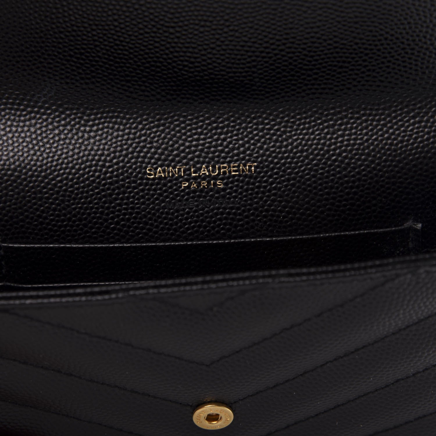 Saint Laurent Grain De Poudre Matelasse Chevron Small Monogram Envelope Wallet Black 8 of 9