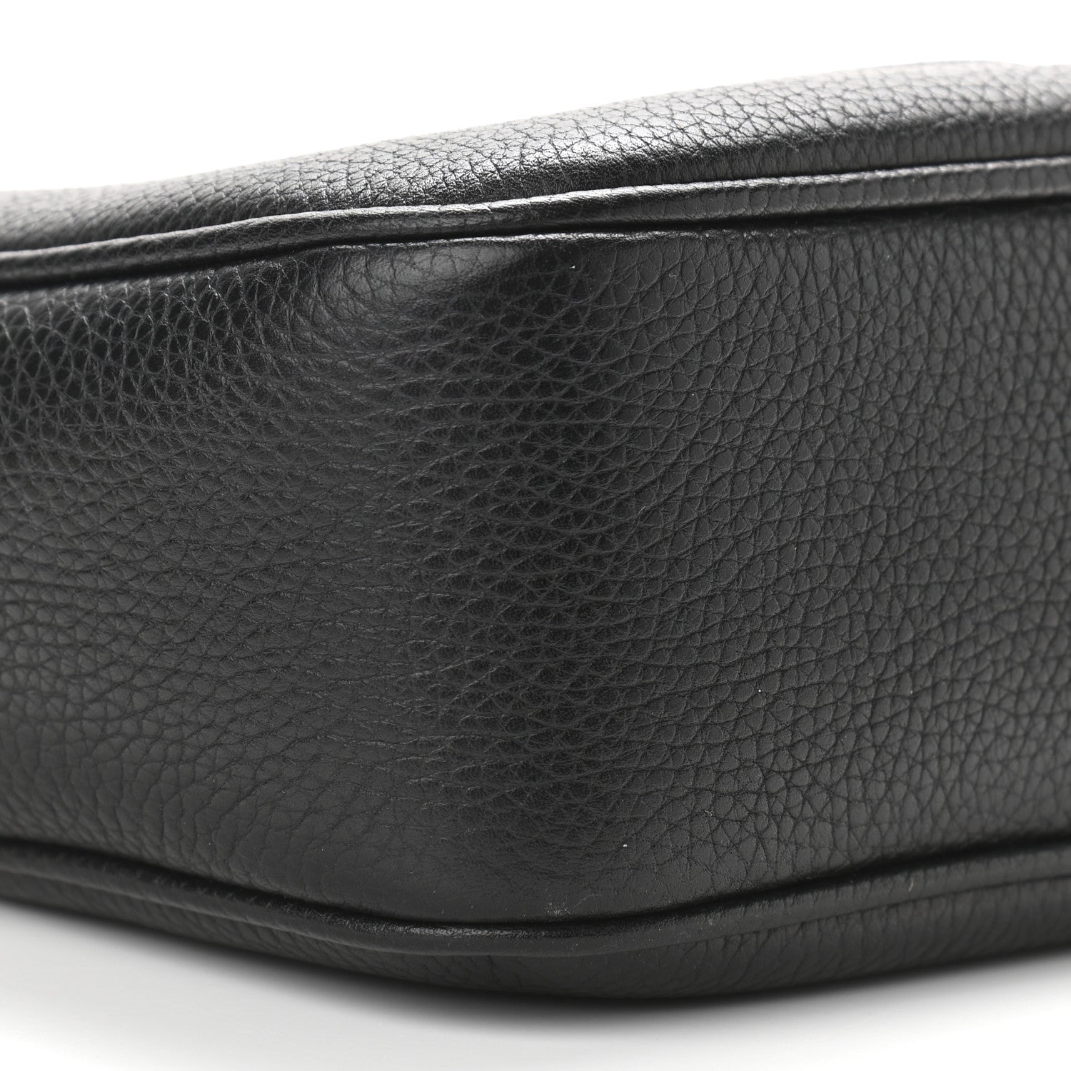 Gucci Pebbled Calfskin Small Soho Disco Bag Black 9 of 12