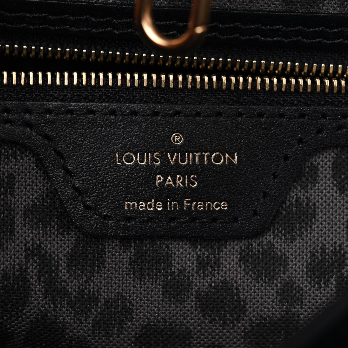Monogram Giant Wild at Heart Neverfull MM Black