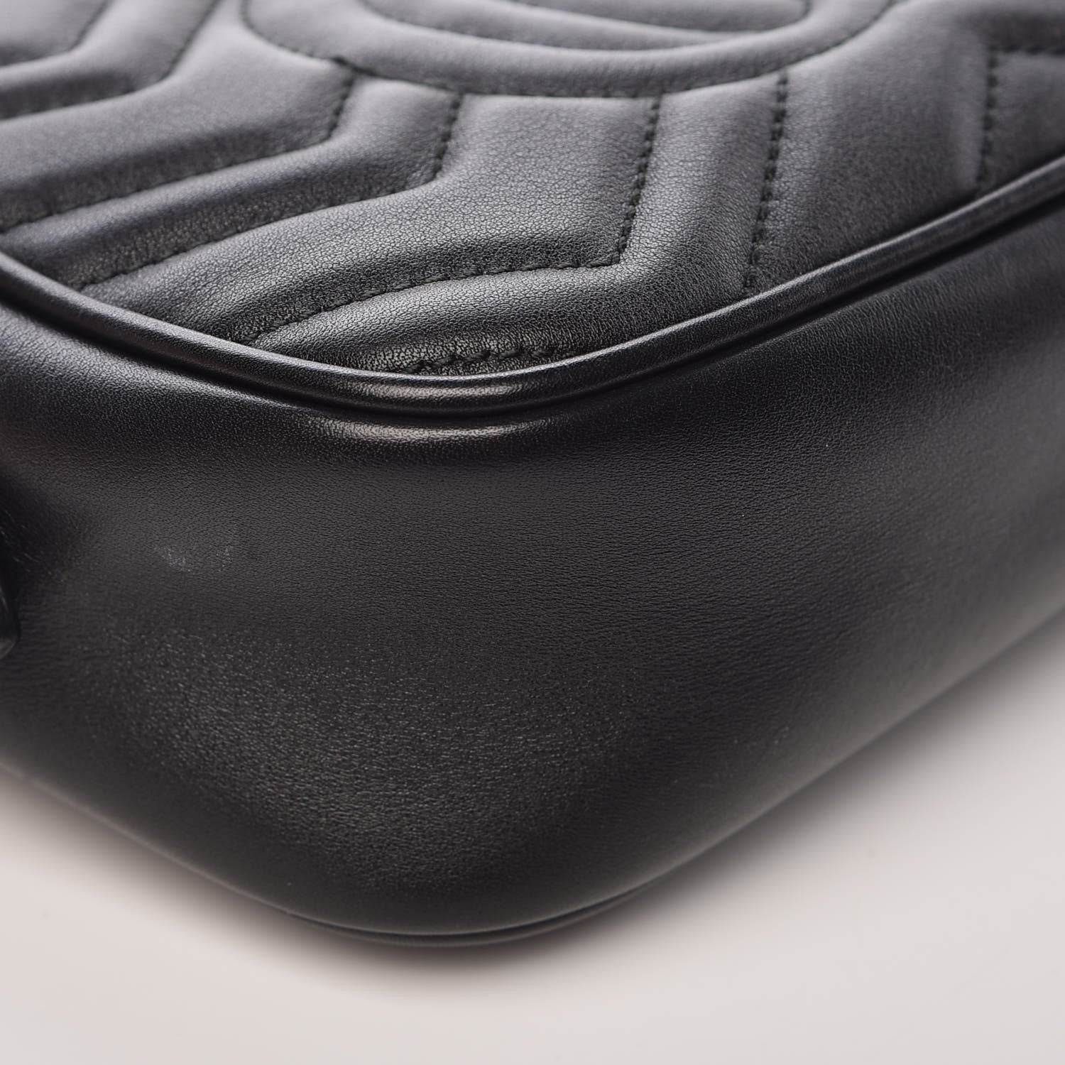 Gucci Calfskin Matelasse Mini GG Marmont Chain Shoulder Bag Black 11 of 13