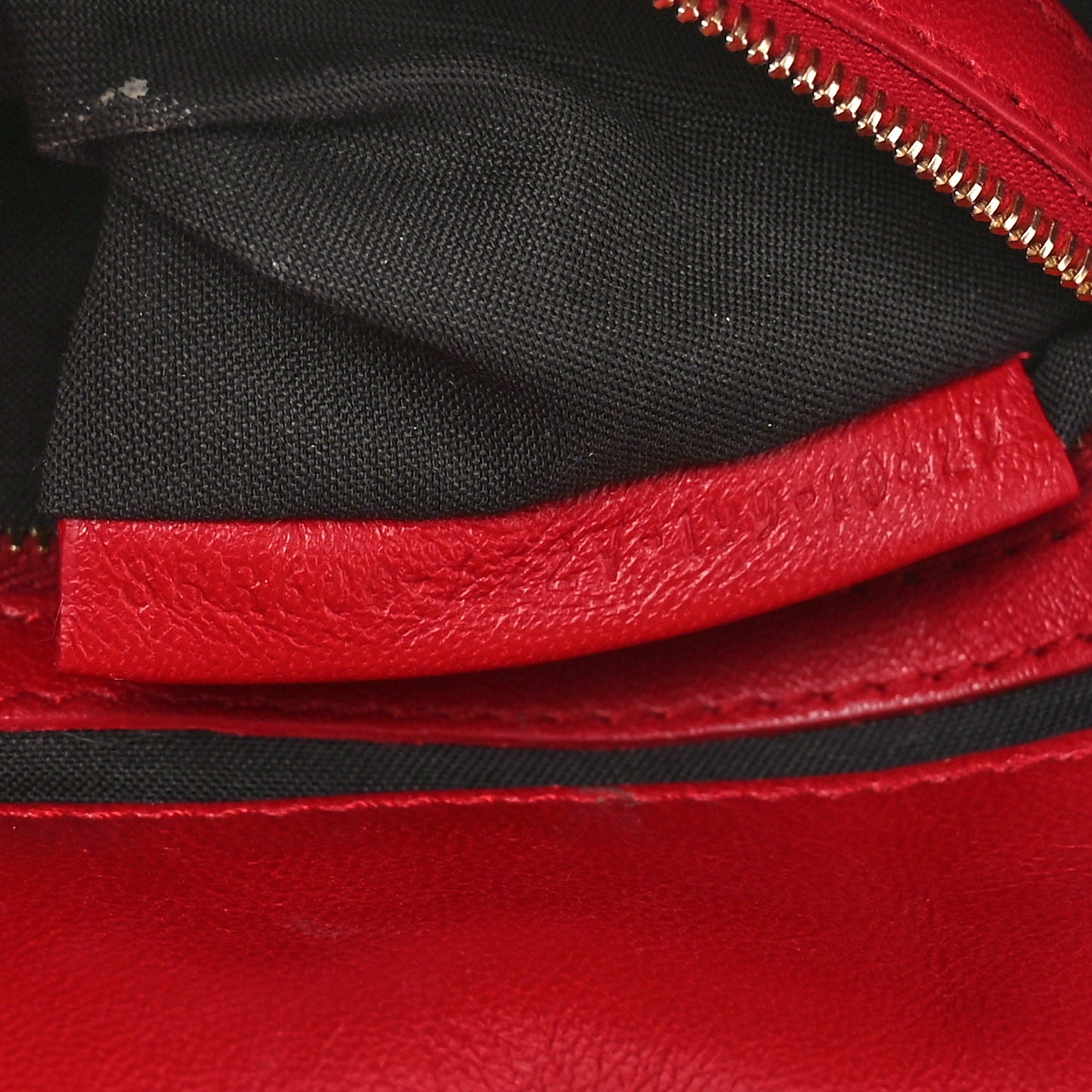 Nappa FF 1974 Embossed Baguette Fragola