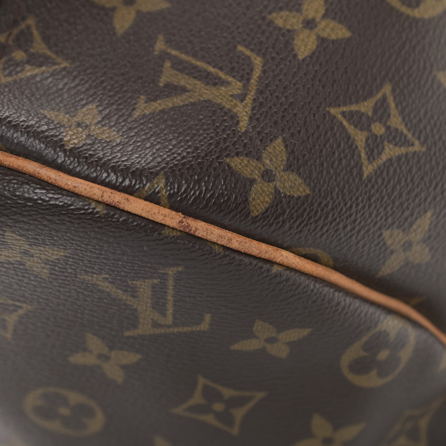 Louis Vuitton Monogram Keepall 45 17 of 23