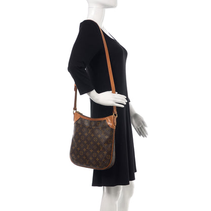 Louis Vuitton Monogram Odeon PM 2 of 15