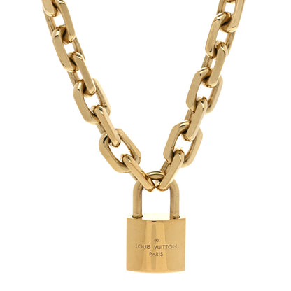 Louis Vuitton LV Edge Necklace Cadenas Gold 4 of 4