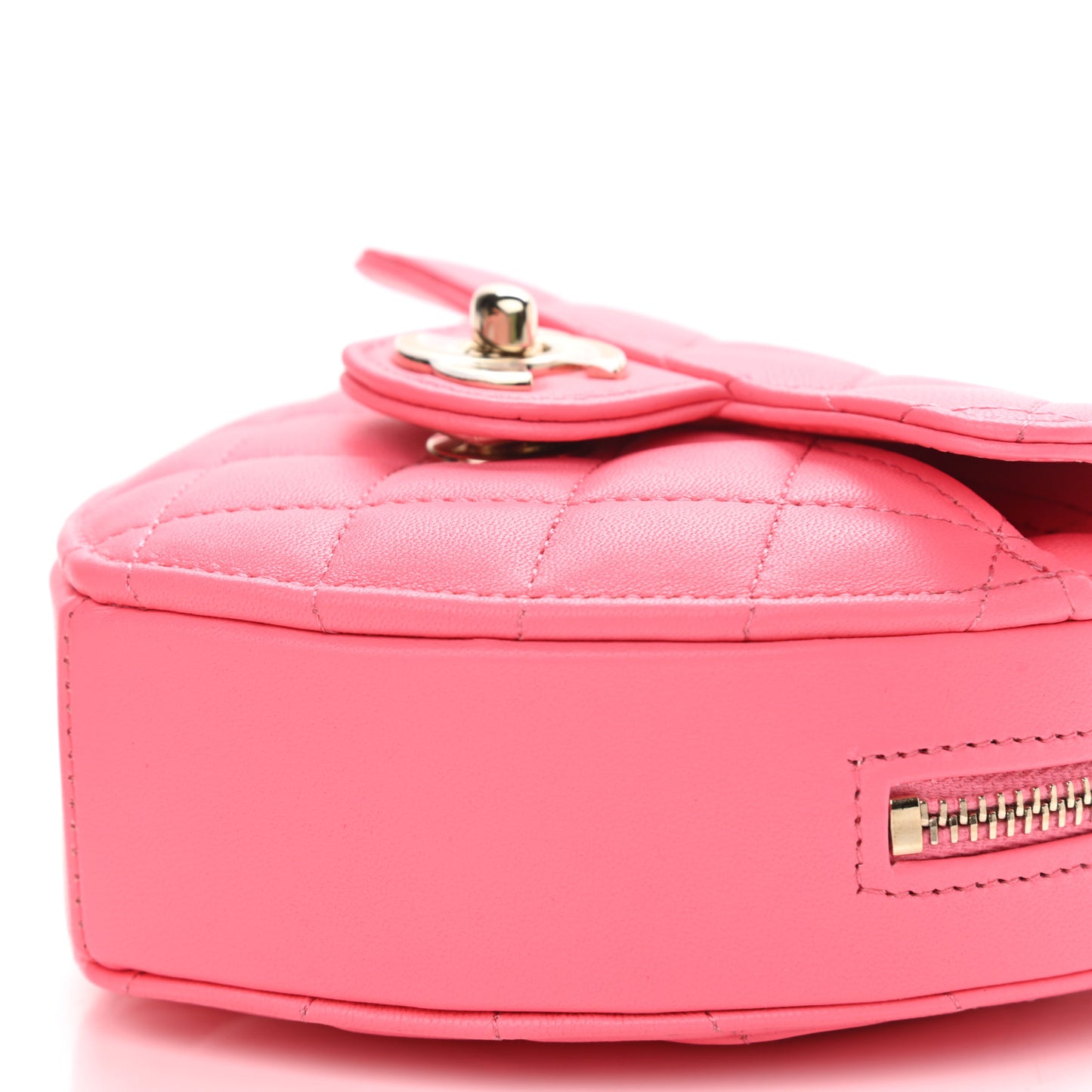 Lambskin Quilted CC In Love Heart Clutch With Chain Pink