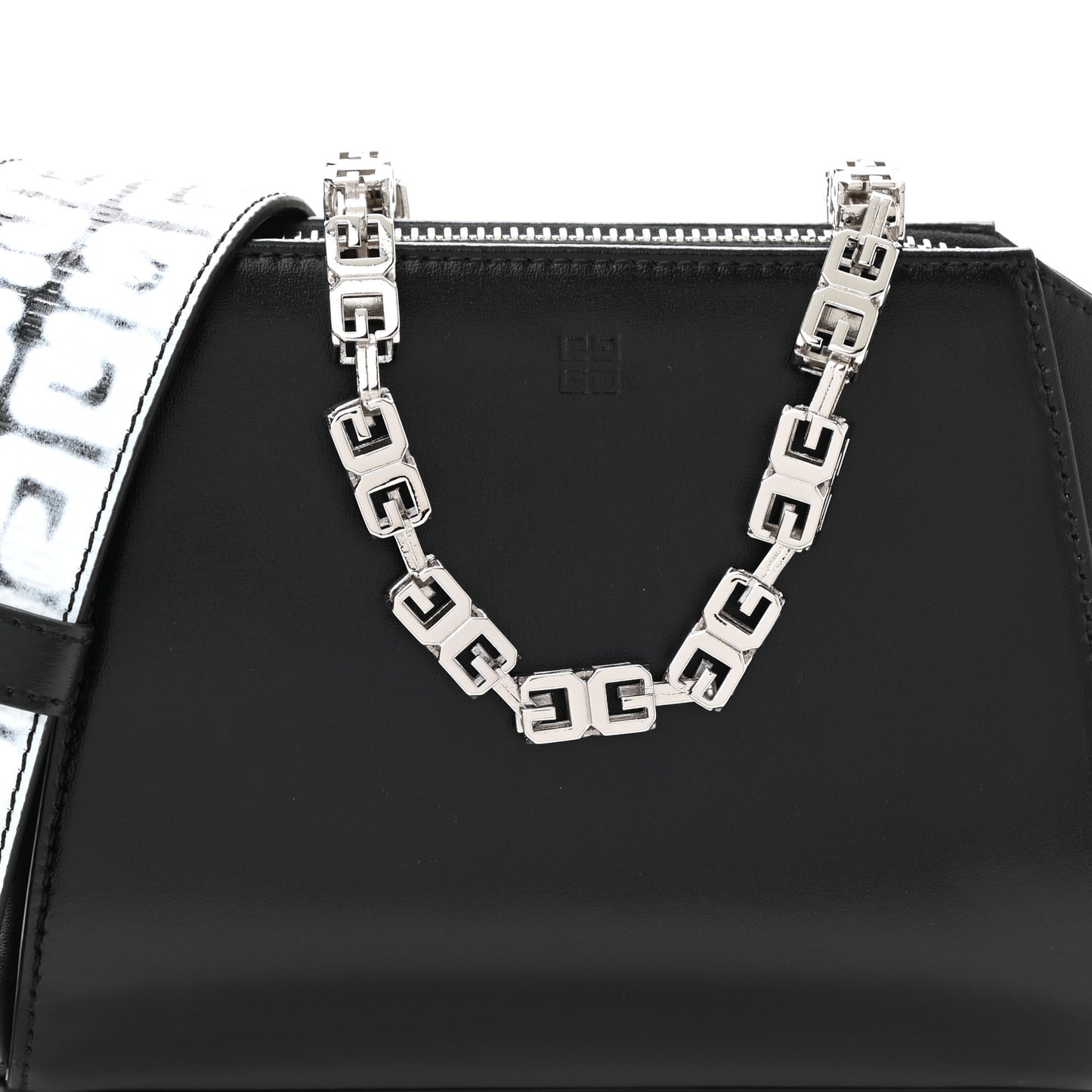 X CHITO Box Calfskin 4G Printed XS Graffiti Antigona Black White