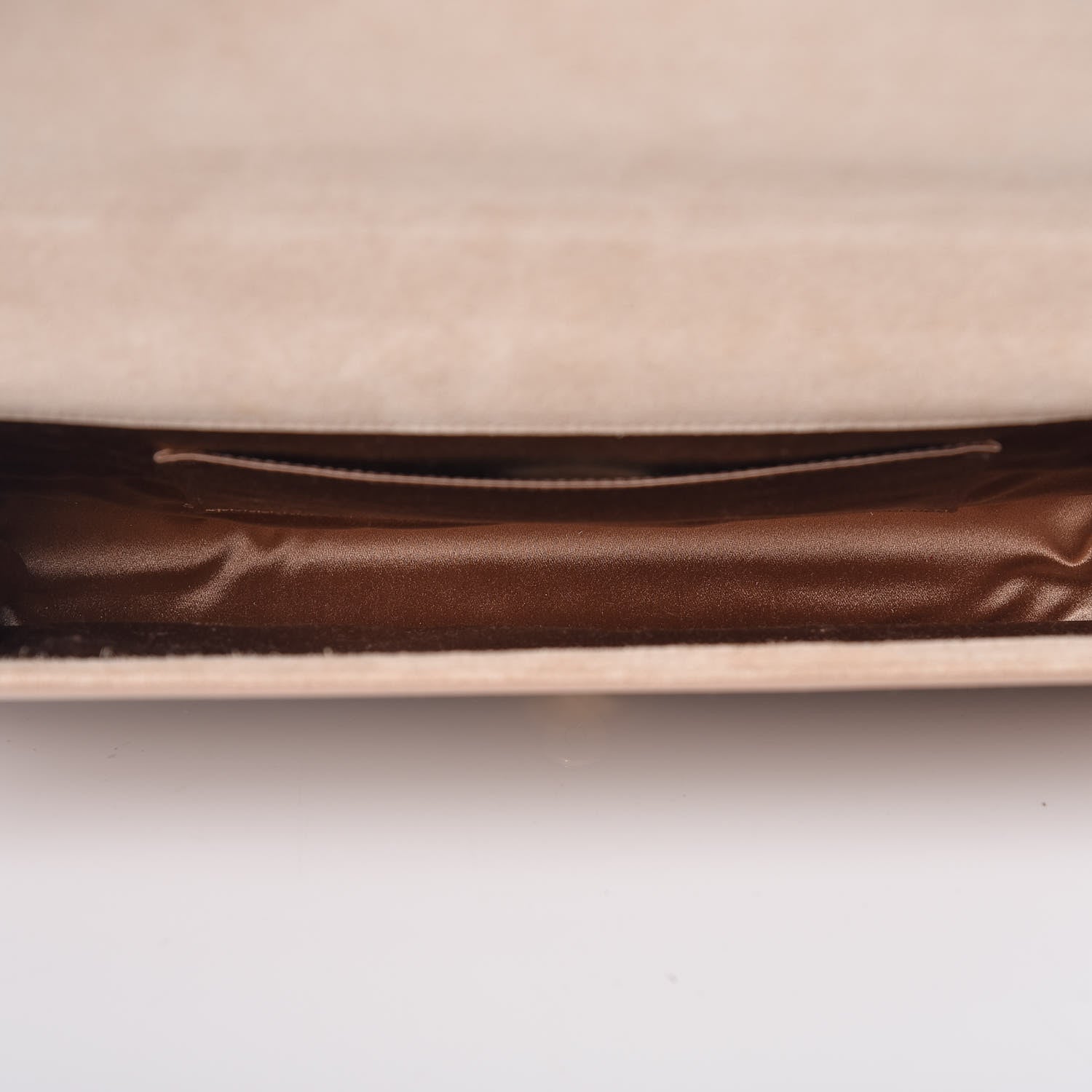Saint Laurent Patent Calfskin Monogram Large Belle De Jour Clutch Chair 5 of 12