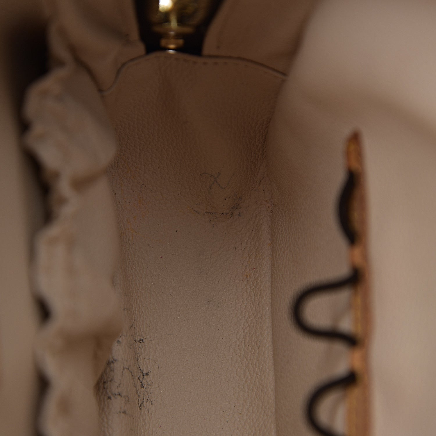 Louis Vuitton Monogram Spontini 7 of 12
