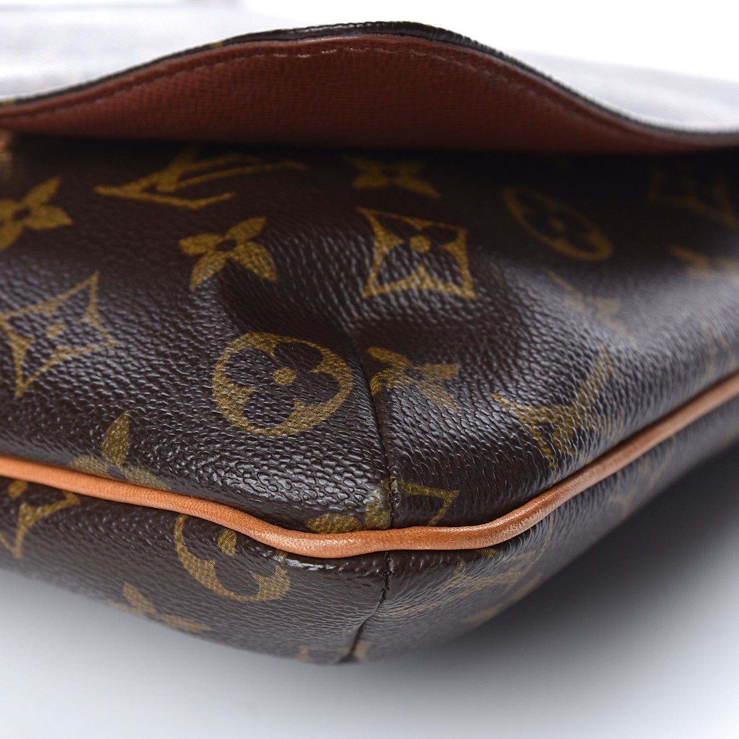 Louis Vuitton Monogram Musette Salsa 9 of 9