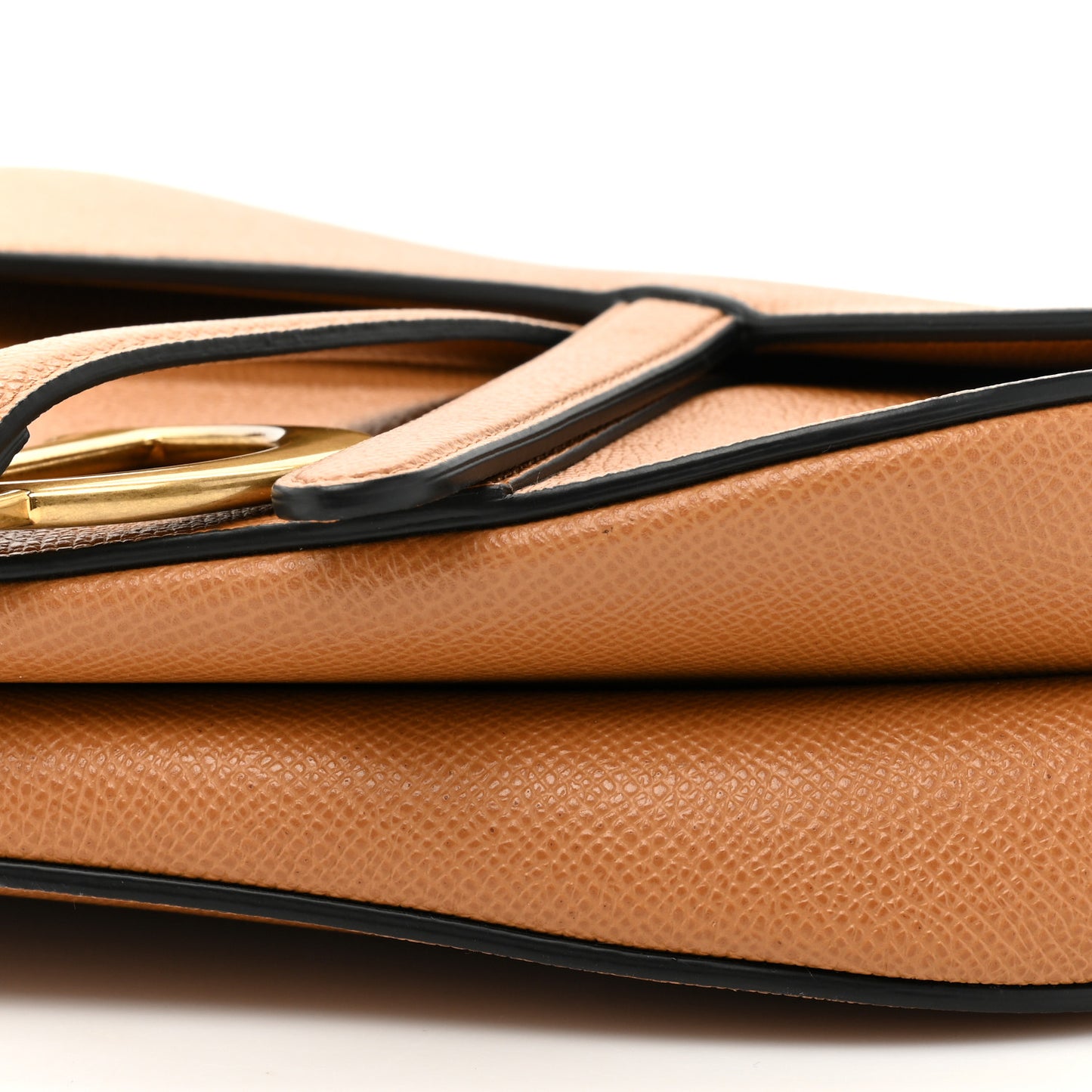Grained Calfskin Saddle Bag Camello