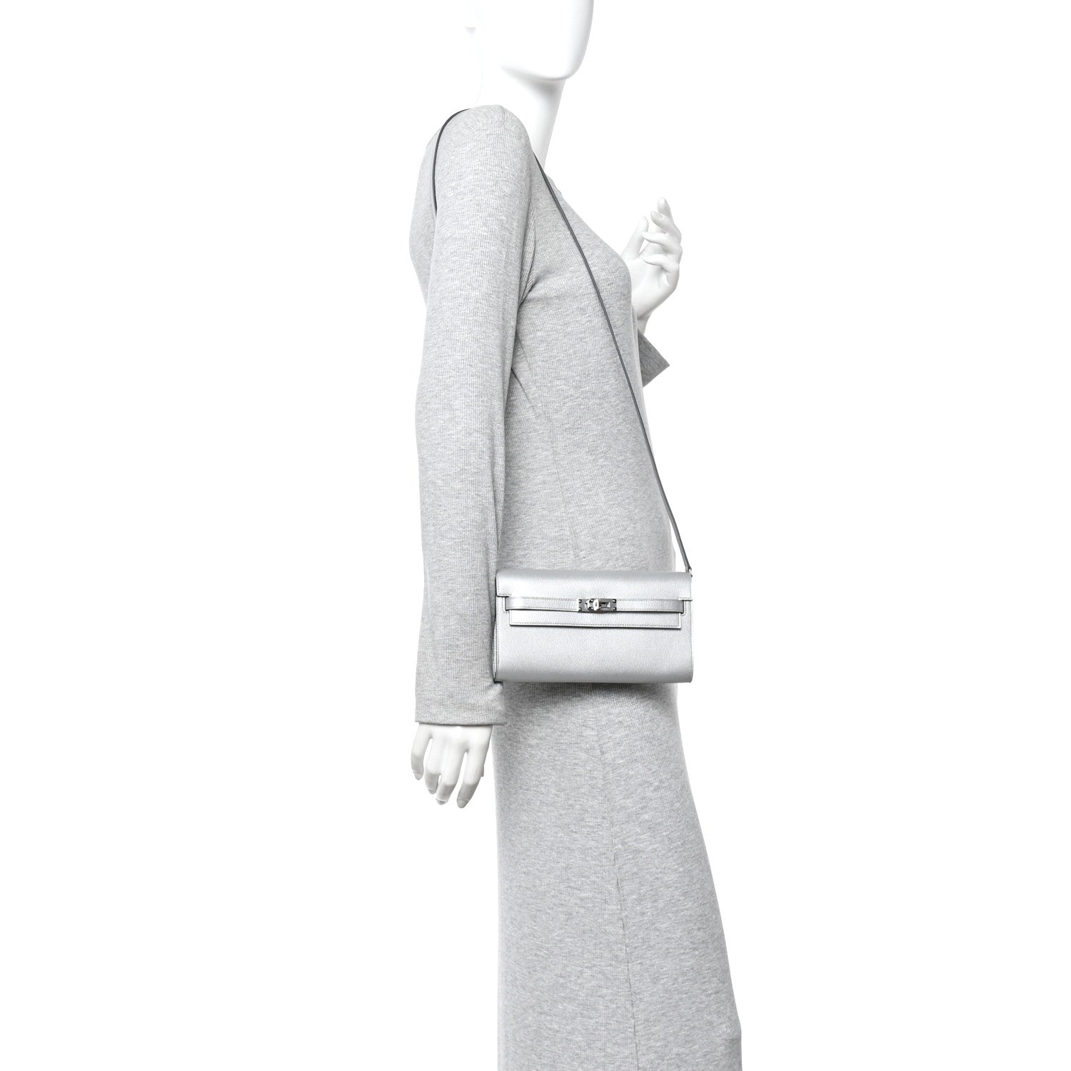 Hermes Metallic Chevre Chamkilight Kelly Wallet To Go Argent 2 of 11