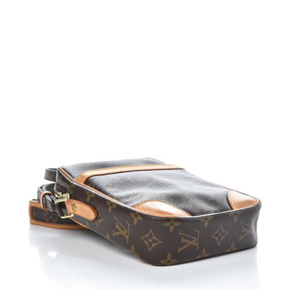 Louis Vuitton Monogram Danube 21 4 of 8