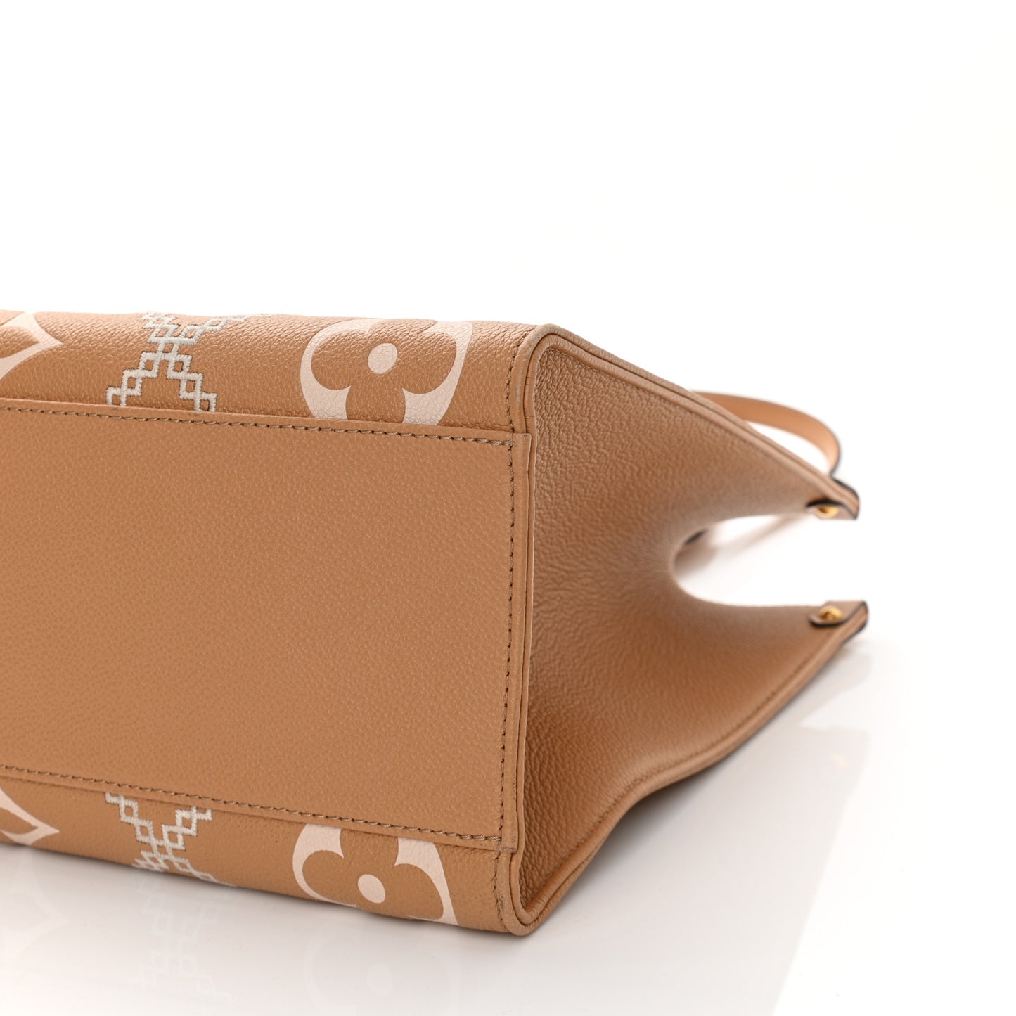 Empreinte Monogram Giant Broderies Onthego MM Arizona