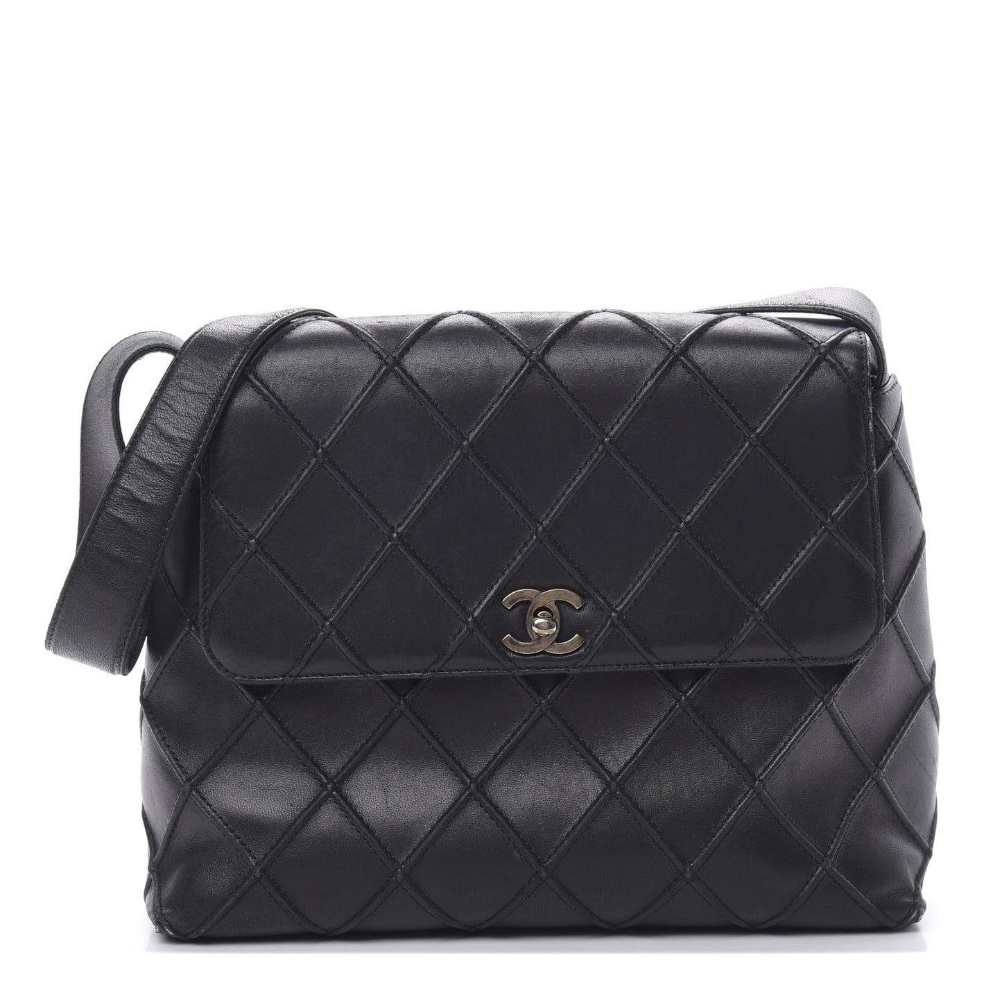 Lambskin Diamond Stitched Shoulder Bag Black