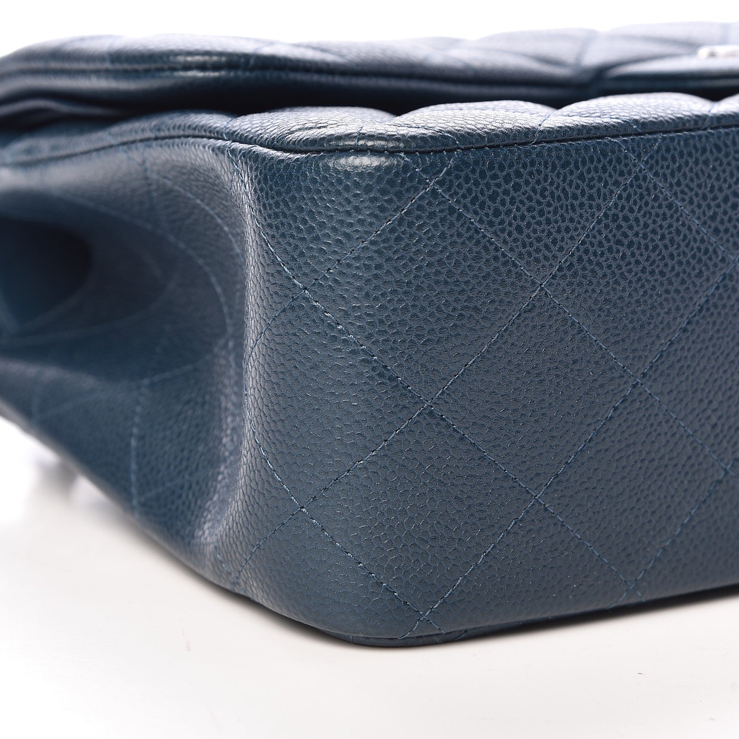 Pearly Caviar Jumbo Double Flap Blue